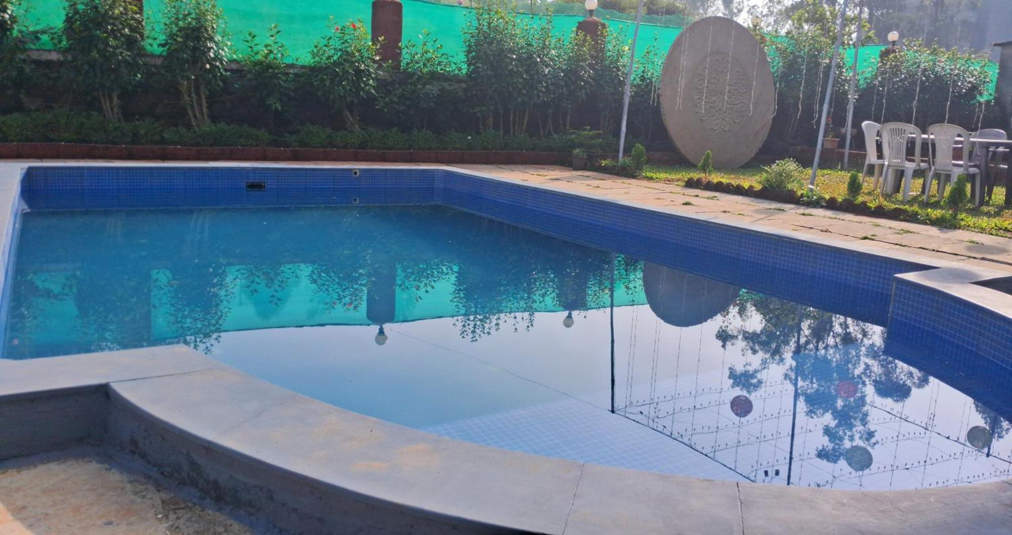 Oneness Mahableshwar Hotel Mahābaleshwar Buitenkant foto